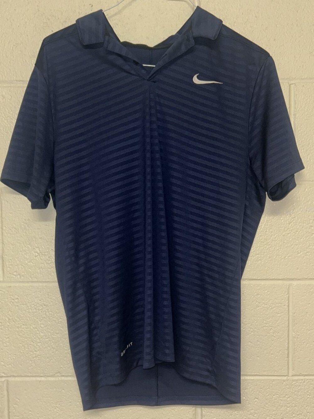 Men's Navy Striped polo size L